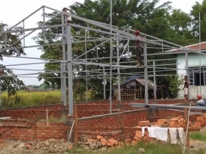 <!--:es-->Avance construcción nueva escuela en Birmania 10-2018<!--:-->