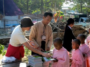 3 Donación Escuela Sagaing 4