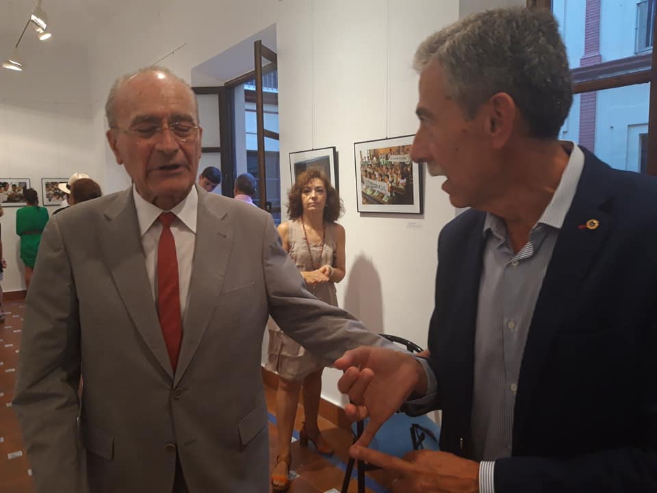 69867012_10217700875385134_48113190017433600_n